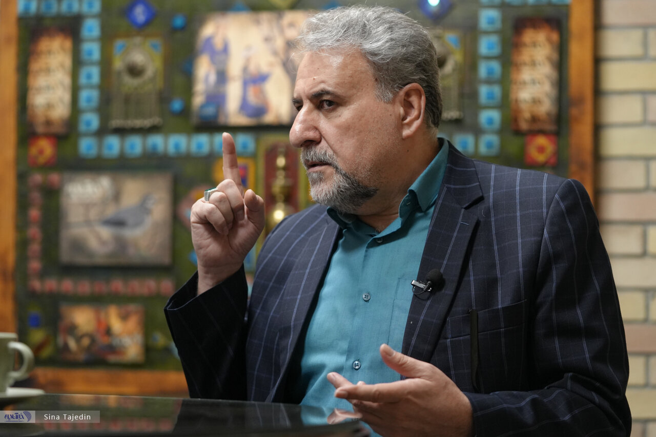 پیش بینی فلاحت پیشه از احتمال از سرگیری جنگ منطقه ای/ ۵۰ روز سرنوشت ساز تا انتخابات کنگره آمریکا! پیش بینی فلاحت پیشه از احتمال از سرگیری جنگ منطقه ای/ ۵۰ روز سرنوشت ساز تا انتخابات کنگره آمریکا!